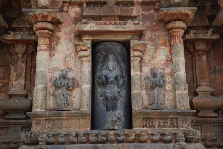 Lingodbhav-Shiv-at-Airavateshwar