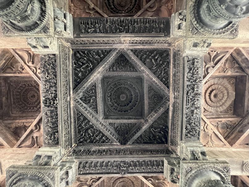 वितान (मंडपाचे छत)