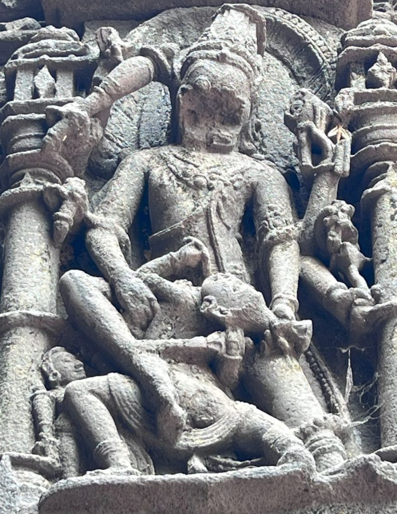 Narasimha at Ambarnath Temple-Iconography of Narasimha-नरसिंह अवताराचे मूर्तिशास्त्र
