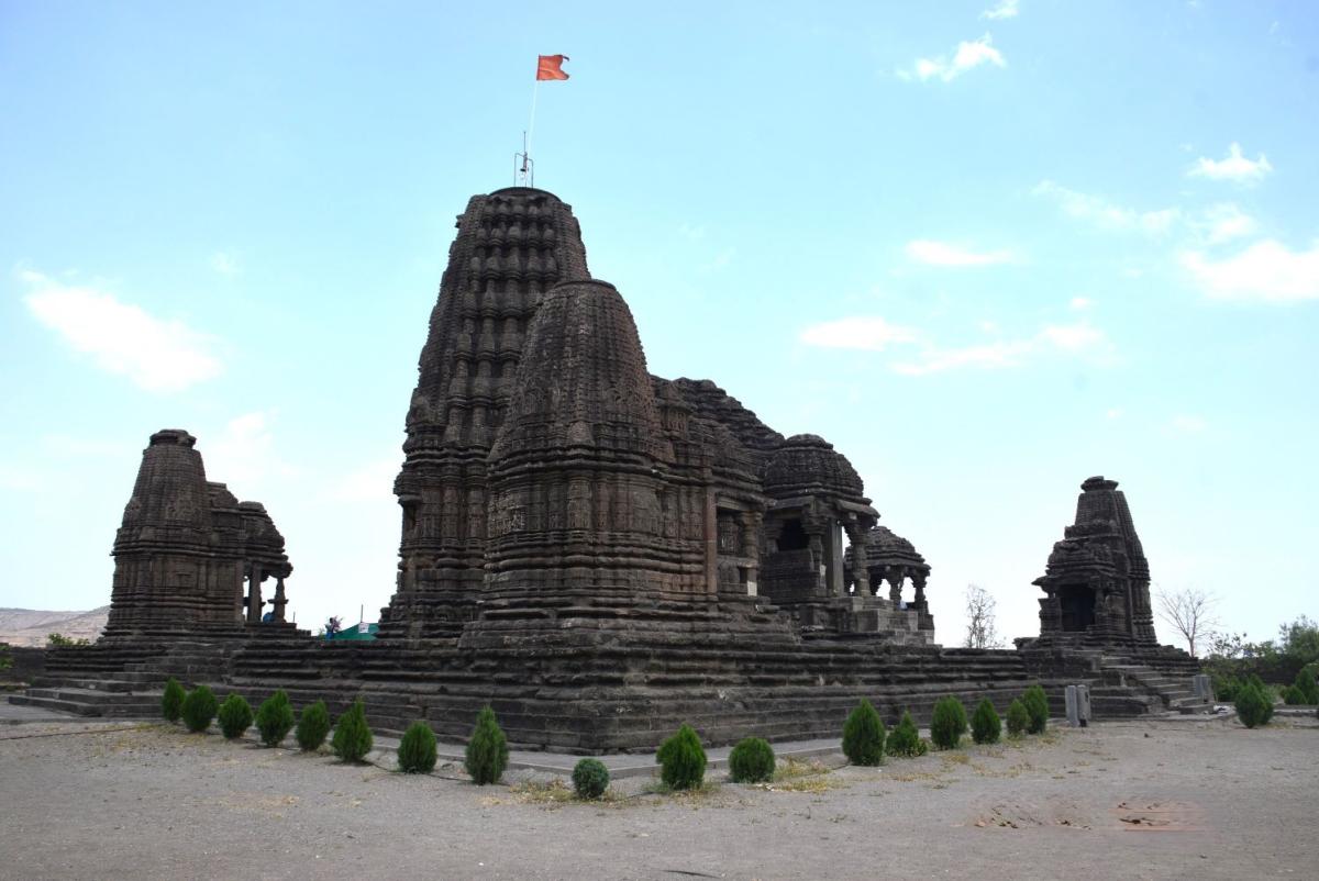 1-Gondeshwar-South-West-Corner-View