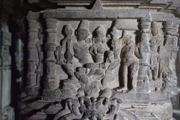 Ashtabhuja-Vishnu-on-Garud